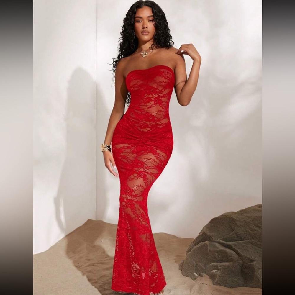 Mermaid see through Lace Strapless Dress